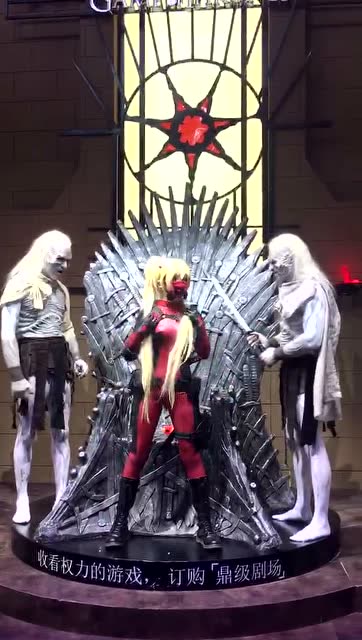 ChinaJoy上高冷的异鬼不见了 和女版死侍玩的好开心免费观看