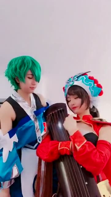 王者荣耀：小姐姐cosplay杨玉环怒K庄周，好冷艳啊，庄周你的鱼呢？免费观看