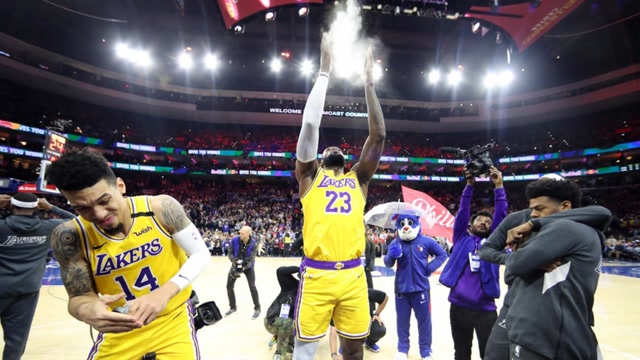 【原聲】26日NBA十佳球 詹姆斯總得分超科比羅斯超級拉桿
