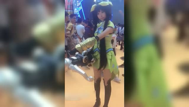 我说王者我的安琪拉哪去了，原来跑这了啊免费观看