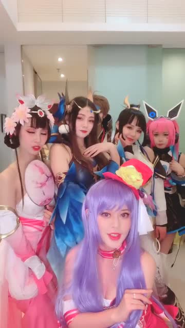 二次元的小姐姐们，每个都很漂亮免费观看