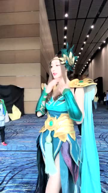 qm王者荣耀：虞姬疯了免费观看