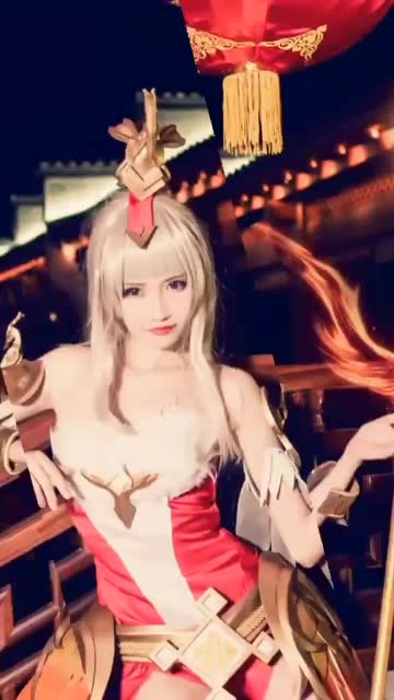 王者荣耀王昭君凤凰于飞cos免费观看