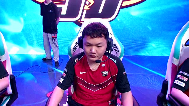 MSC小组赛D2 JDG vs GEN.G免费观看