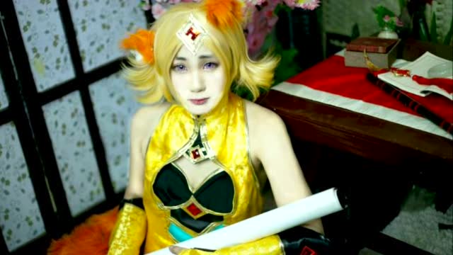 王者荣耀：各路美女cos王者荣耀英雄！各种美哒哒！免费观看