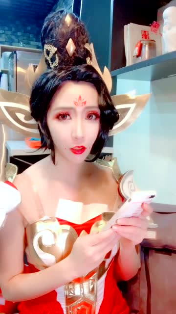 王者荣耀：女王一起去吃饭免费观看