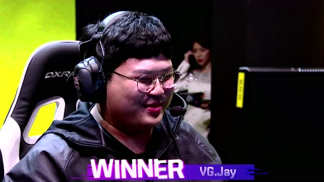 全明星：Jay女警对决战胜ZWuJi加冕射手 Solo KING免费观看