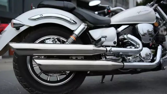 1万多块国产"美式巡航"摩托!250cc,两个大排气真帅!