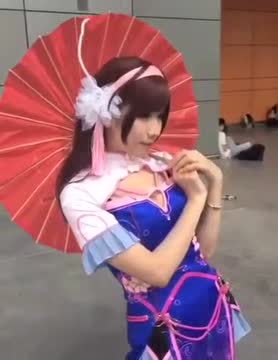 守望先锋DVA，coser小姐姐穿上旗袍实在是美！免费观看