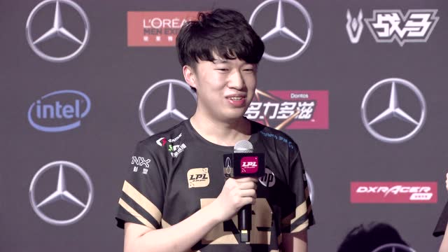 [LPL18夏]W4D2-RNG vs EDG_赛后采访Xiaohu免费观看