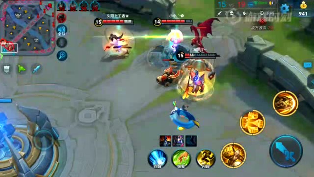 王者荣耀：国服达摩真正为了赢赛而战一挑五，放弃五杀只为保护水晶免费观看