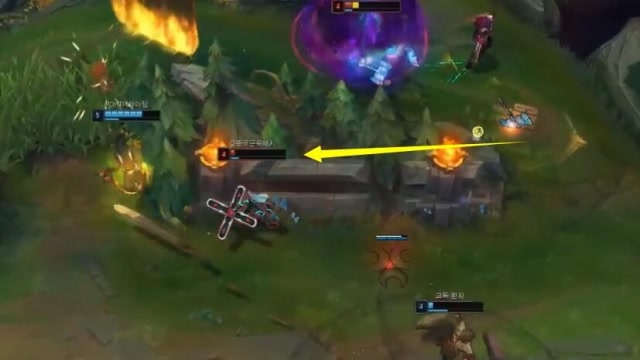 LOL：Uzi轮子妈100滴血拿五杀 这操作真的是天秀！免费观看