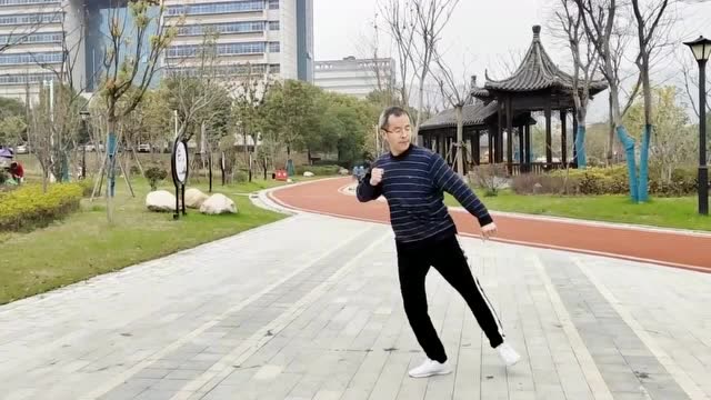 鬼步舞八十步分解动作教程-鬼步舞教学基础舞步