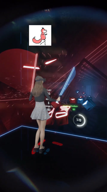 不要小看一个沙雕，没准她是个高手免费观看