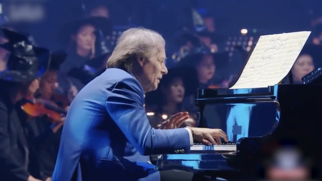 理查德·克萊德曼演奏哈利波特主題曲,鋼琴獨奏一響瞬間淚目!