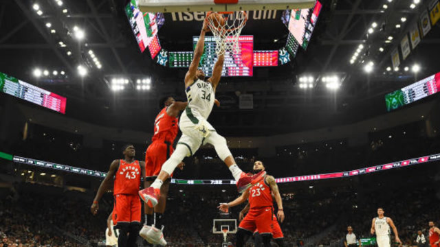 【原聲】3日NBA十佳球 無解字母哥連登三甲費城小人物0.4秒反絕殺