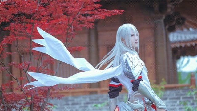 王者荣耀：李白凤求凰cos——凤兮凤兮归故乡，遨游四海求其凰免费观看