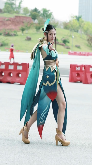 好喜欢她的皮肤免费观看