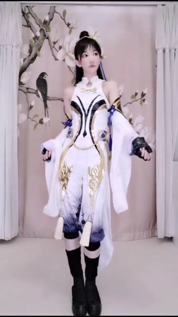 猜猜我cosplay谁免费观看