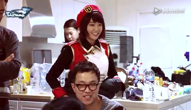 天翼之链COS拍摄花絮免费观看