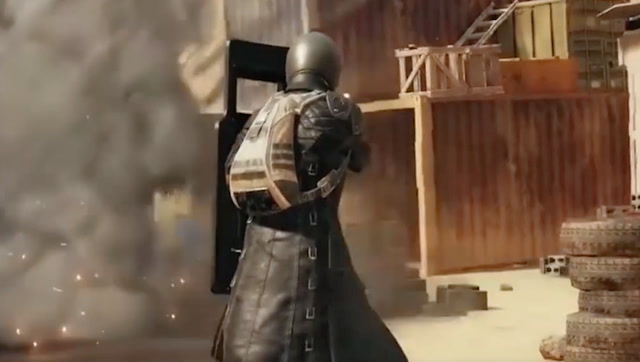 绝地求生：克制所有枪的盾牌？有了它之后，3级头都不需要了！免费观看