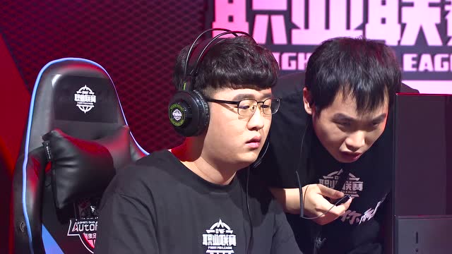 DNF职业联赛S6小组赛A组第一轮张宰源VS仇冬生免费观看