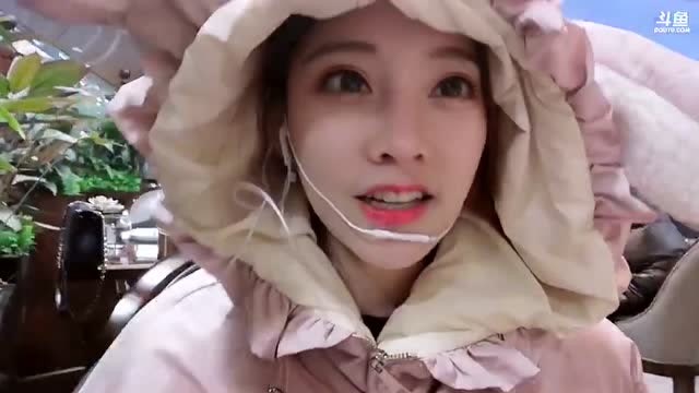 霸波尔奔，奔波儿灞！冯提莫超可爱的一段神曲免费观看