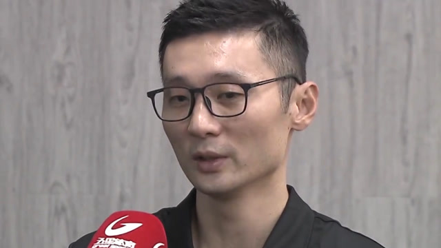 上海男籃大鯊魚領隊劉煒專訪,對隊伍的展望及發展