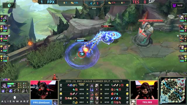 LPL夏季赛比赛视频W11D6 TES vs FPX 第2场免费观看