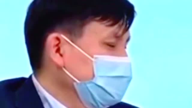 好有愛!張文宏:不能用高尚綁架別人,我平時不鼓勵加班!