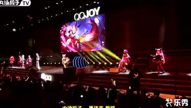 王者荣耀女英雄COS秀，雅典娜最美，安琪拉出肉免费观看