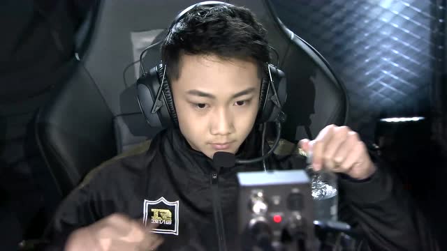 2018S联赛秋季赛总决赛_QG vs RNG.M_1免费观看