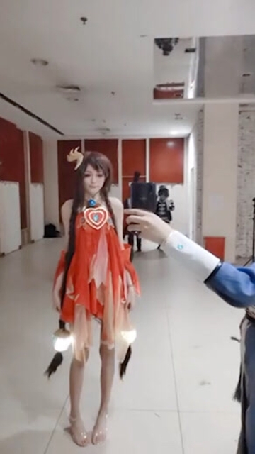 #王者英雄模仿秀#哥哥们给个赞可以吗？嘤嘤嘤给我个赞！！免费观看