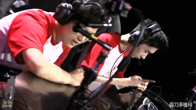 kpl职业联赛三周年纪念表演赛第二场AG超玩会QGhappy免费观看