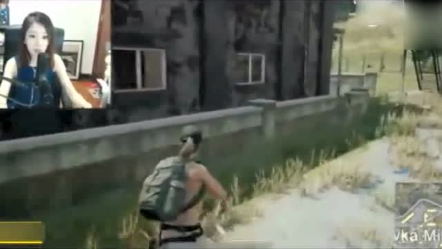 冯提莫深夜吃鸡，被背后的冷枪吓得跳了起来！免费观看