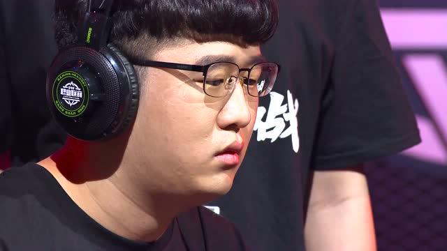 DNF职业联赛S6 小组赛A组第一轮 张宰源VS袁磊免费观看