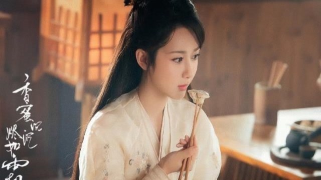 香蜜沉沉烬如霜成功入围年度电视剧大赏，杨紫夺得收视女王宝座！