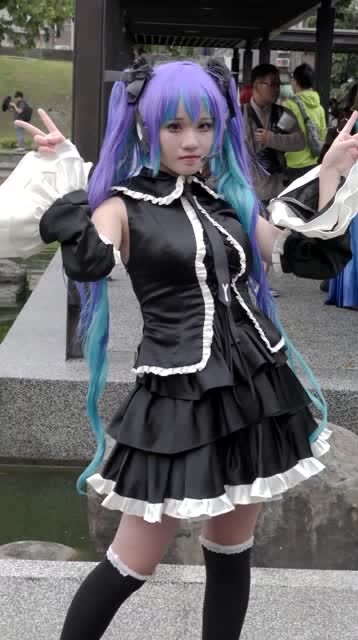 这个可爱的小萝莉，扮演的是哪个英雄角色？免费观看