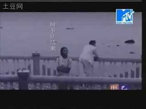 满江-裙角飞扬