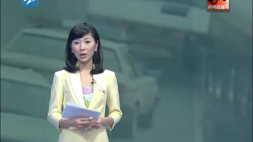 惊险十分钟 交警倒车追嫌犯