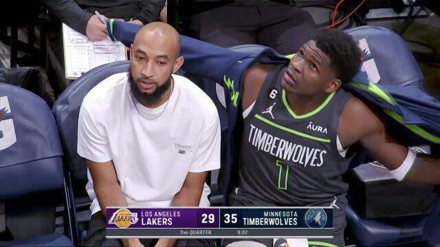 NBA常规赛：湖人vs森林狼第2节中文解说回放