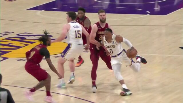 NBA常规赛：骑士vs湖人第1节英文原声回放