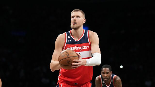 波尔津吉斯vs篮网集锦 27分19篮板大号两双难救主