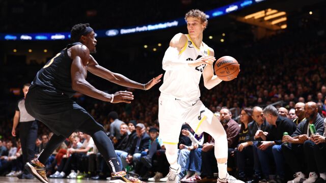 马尔卡宁vs猛龙集锦 全场23+9+5攻传一体率队取胜