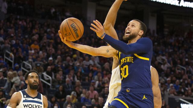 库里vs森林狼集锦 全场被包夹针对之拿下20+6+9