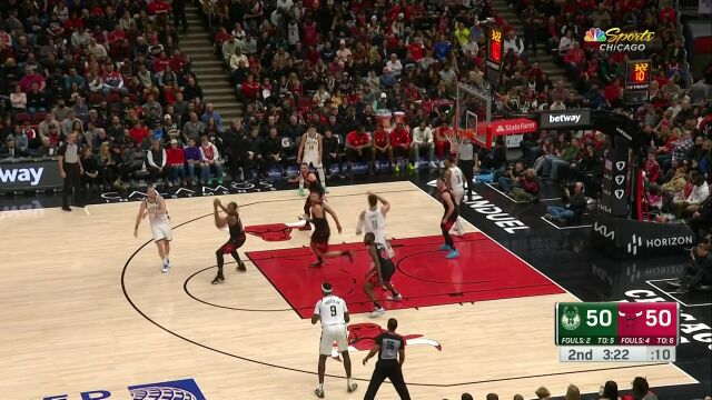 NBA常规赛：雄鹿vs公牛英文原声全场回放