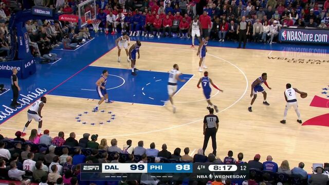 丝毫看不出斋月的痕迹 欧文无视两人防守高难度出手