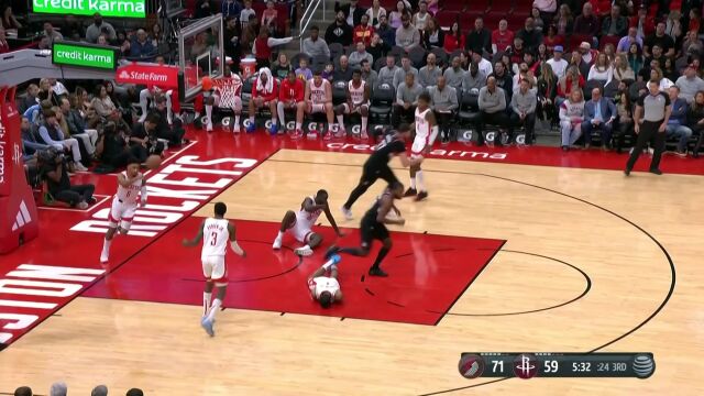 有身高有体重 努尔基奇自投自抢禁区内称王称霸