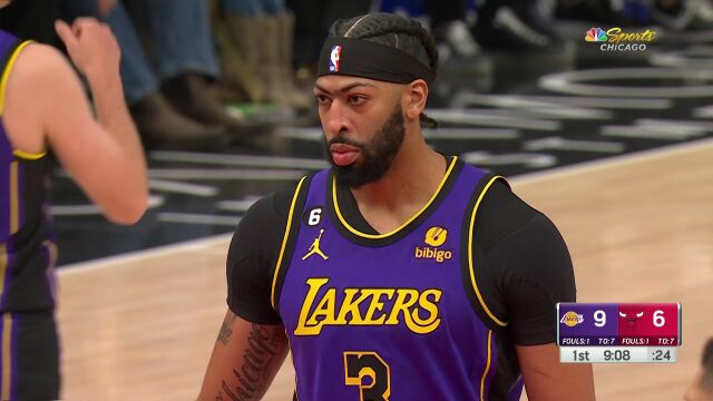NBA常规赛：湖人vs公牛第1节英文原声回放