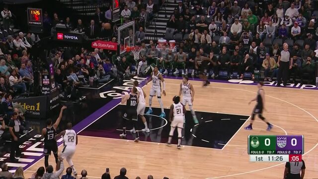 开场气势如虹！穆雷巴恩斯连中三分